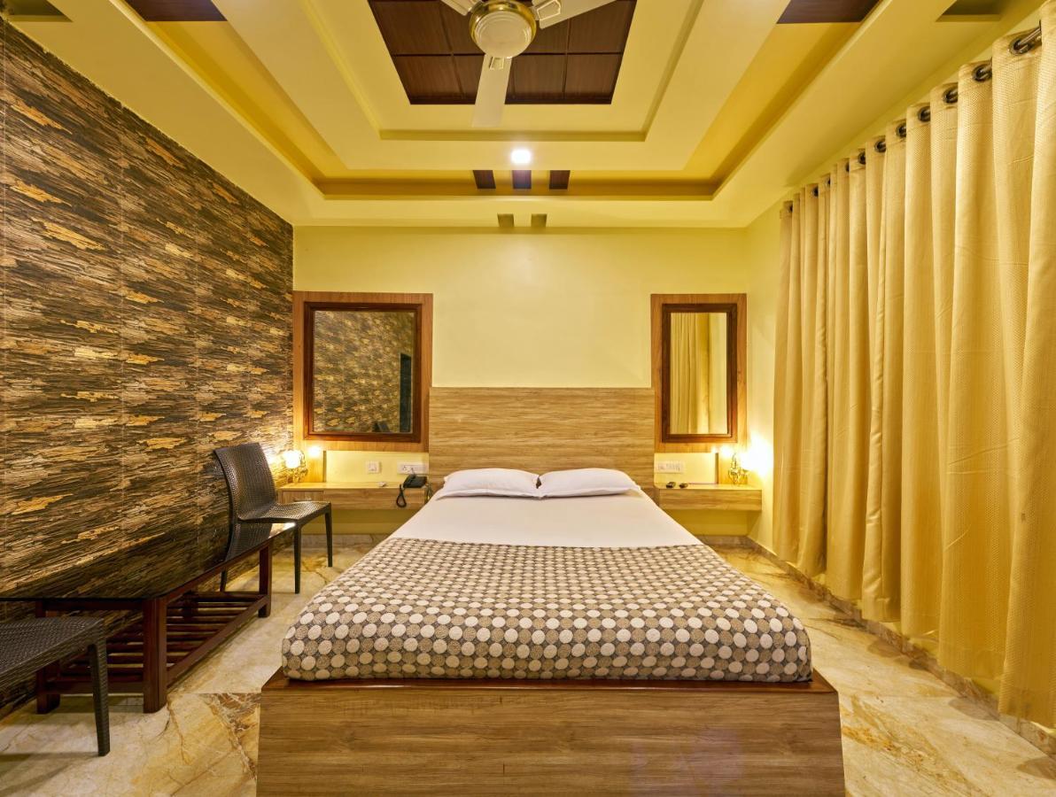 Hotel Saptarang Residency Panhāla Exterior foto