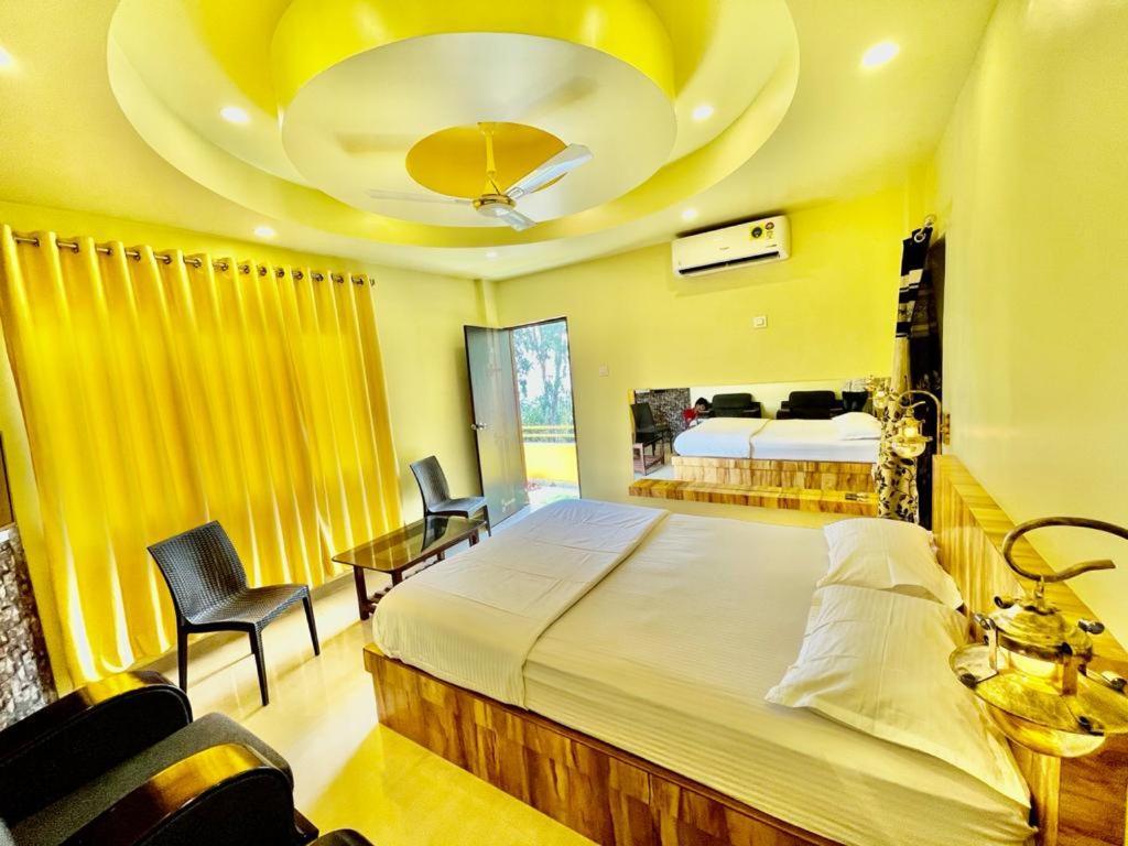 Hotel Saptarang Residency Panhāla Exterior foto