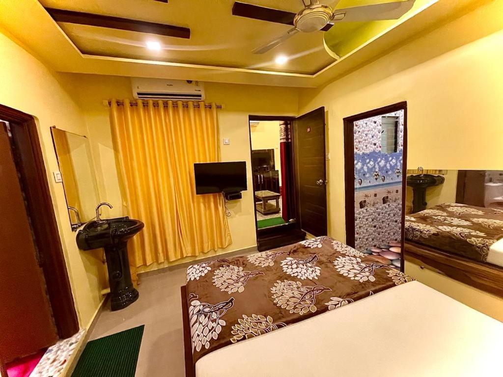 Hotel Saptarang Residency Panhāla Exterior foto
