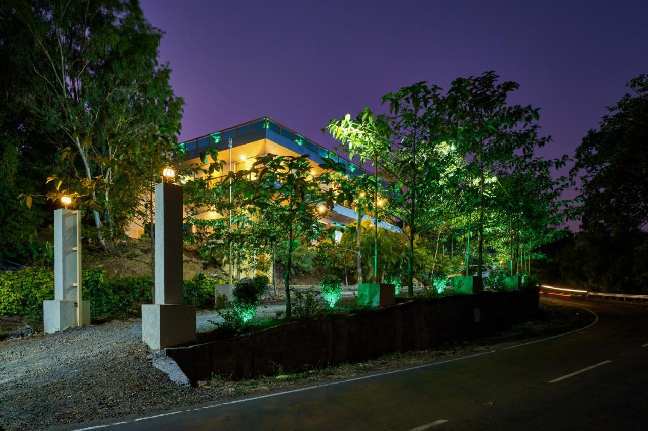 Hotel Saptarang Residency Panhāla Exterior foto