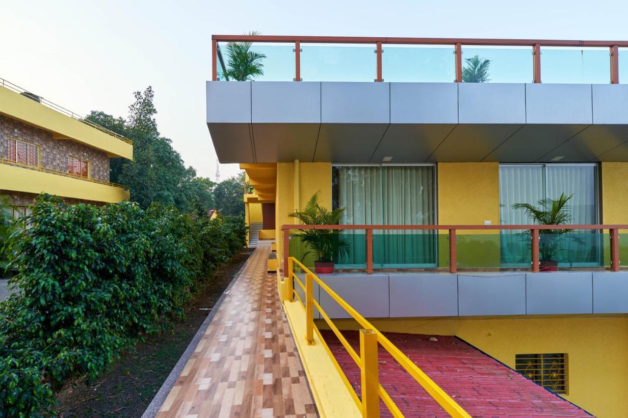 Hotel Saptarang Residency Panhāla Exterior foto